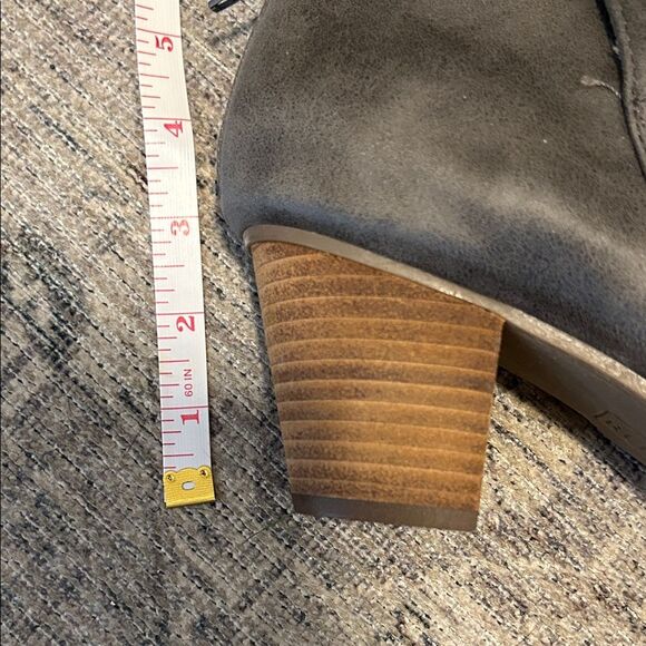 Report Footwear Clarice Heeled Ankle Booties - Wide - Picture 3 of 6